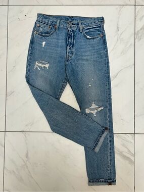 Levi's Distressed Cropped Blue Ankle Jeans
